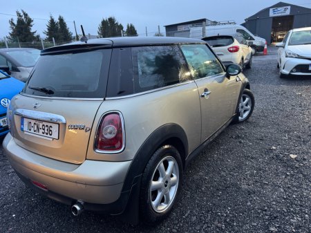 2010 MINI Hatch  €1,850