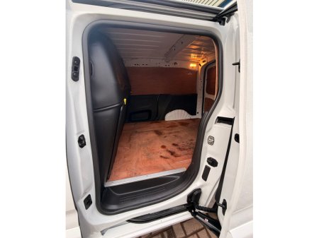 2020 Peugeot Partner PROFESSIONAL PLUS €11,341 thumbnail