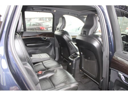 2019 Volvo XC90 - thumbnail 12