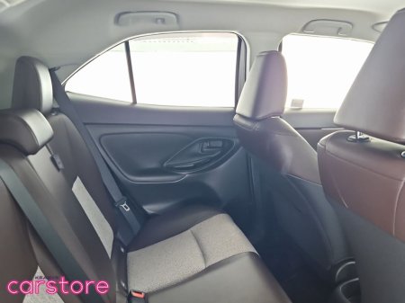 2021 Toyota Yaris Cross - thumbnail 10