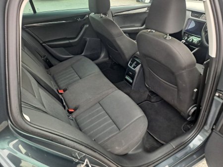 2020 Skoda Octavia - thumbnail 14