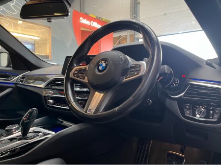 2018 BMW 5 Series €24950 2018 BMW 530E M-SPORT IPERFORMANCE 2.0 AUTOMATIC / CRUISE CONTROL / 360° CAMERA / ELECTRIC MEMORY & HEATED SEATS / PADDLE SHIFTERS / AMBIENT LIGHTS / HEATED REAR SEATS €24,950 thumbnail