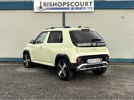 2025 Hyundai Inster ELEGANCE 49KWH 5DR AUTO €21,650 thumbnail
