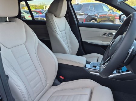 2026 BMW 3 Series - thumbnail 6