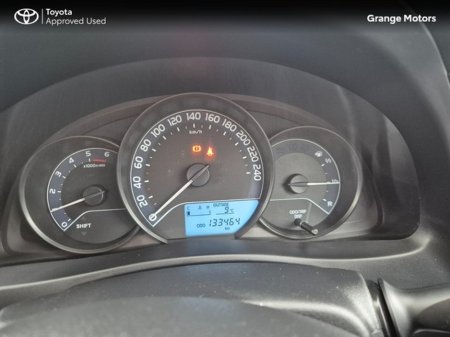 2018 Toyota Auris Van - thumbnail 10