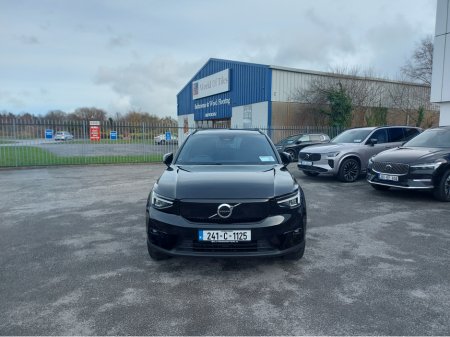 2024 Volvo XC40 - thumbnail 8