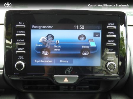 2023 Toyota Yaris Hybrid Luna €22,950 thumbnail