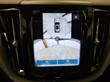 2025 Volvo XC60 - thumbnail 17