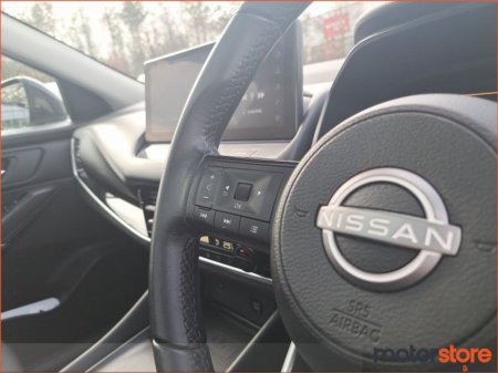 2023 Nissan Qashqai ONE LADY OWENER! ePOWER SV PREMIUM €30,900 thumbnail