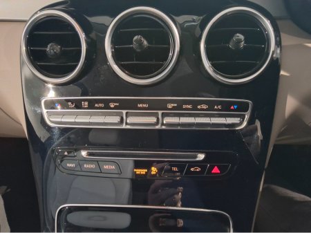 2019 Mercedes-Benz GLC Class 220 D 4MATIC - Low Mileage - Stunning Car - NCT March 2027 - €32,950 thumbnail