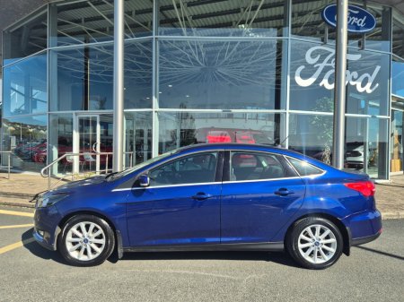 2018 Ford Focus - photo 2