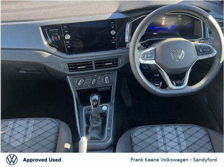 2025 Volkswagen Polo *R-Line* 1.0TSI 95HP Auto @Frank Keane Volkswagen South Dublin €30,995