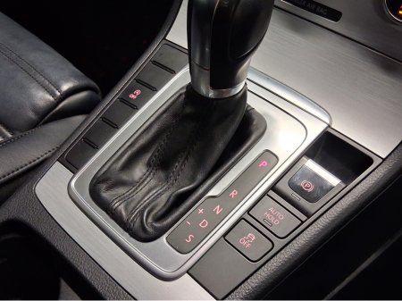 2014 Volkswagen Passat **R LINE - AUTO** €12,888 thumbnail