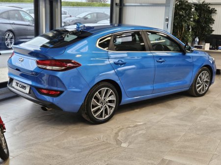 2019 Hyundai i30 1.0 T-GDI Fastback €14,950