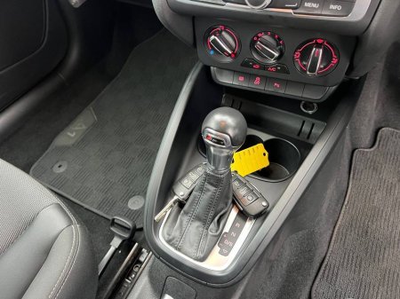 2015 Audi A1 S-LINE PACK 1.0 TFSI // FULL SERVICE HISTORY // NEW 17" S-LINE ALLOYS // PARKING SENSORS €13,950 thumbnail