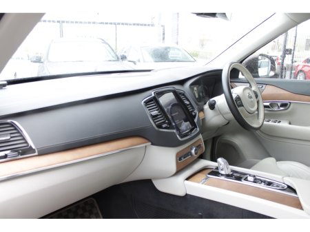 2019 Volvo XC90 - thumbnail 24