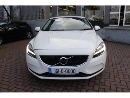 2016 Volvo V40 2.0D4 SPORT 5DR HATCHBACK AUTO HUGE SPEC  // 1 OWNER CAR // AS NEW CONDITION THROUGHOUT // BUY WITH CONFIDENCE AA AND SIMI APPROVED DEALER 2025 // FINANCE ARRANGED // €14,950 thumbnail