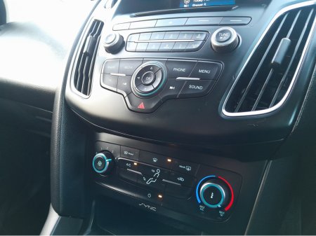 2015 Ford Focus STYLE 1.6 TDCI 95PS 5DR 4DR €8,750 thumbnail