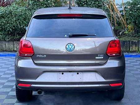 2016 Volkswagen Polo COMFORTLINE 1.2 TSI // 16" GTI ALLOYS // REVERSE CAMERA // ADAPTIVE CRUISE CONTROL €12,900 thumbnail