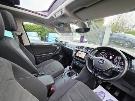 2019 Volkswagen Tiguan HIGHLINE 150BHP ONLY 60,000KM €25,950 thumbnail