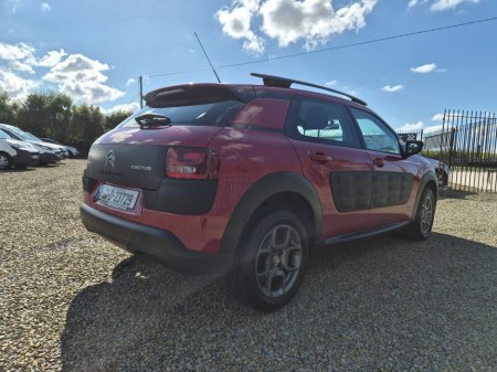 2016 Citroen C4 Puretech 110 Touch €6,995