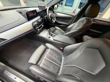 2019 BMW 5 Series - thumbnail 27