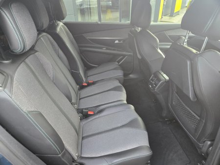 2023 Peugeot 5008 1.5 BlueHDi 130bhp Allure Auto €33,950 thumbnail