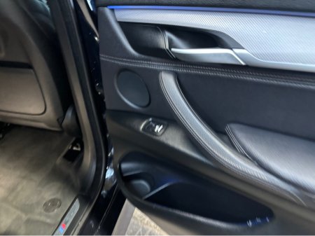 2017 BMW X5 - thumbnail 5