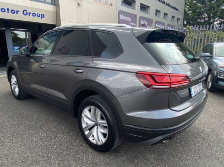 2021 Volkswagen Touareg 3.0TDI 231HP V6 4M DSG Design