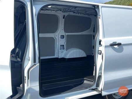 2026 Ford Transit Custom *Order Yours Today* LEADER 280S 110PS *PRICE EX VAT* €32,753 thumbnail