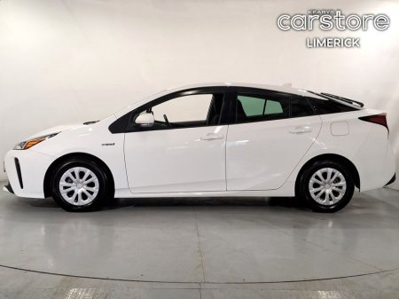 2020 Toyota Prius - thumbnail 6
