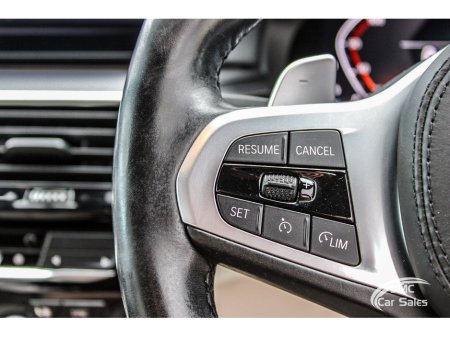 2021 BMW 5 Series - thumbnail 26