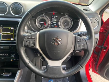 2023 Suzuki Vitara 1.4 Hybrid SZ4 MT €23,950 thumbnail