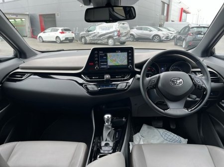 2022 Toyota C-HR - thumbnail 8