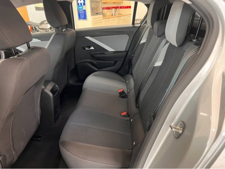 2024 Opel Astra Low Kms AUTOMATIC DIESEL As New **Finance Arranged/High Spec/Automatic www.bolands.ie Est.1955 €26,450 thumbnail