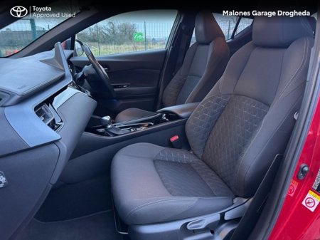 2023 Toyota C-HR - thumbnail 6