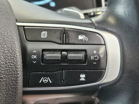 2023 Kia Sportage - thumbnail 11