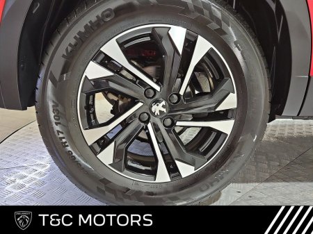 2023 Peugeot 2008 - thumbnail 16