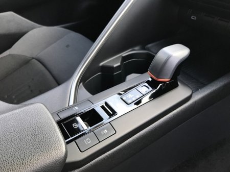 2025 Toyota C-HR - thumbnail 15