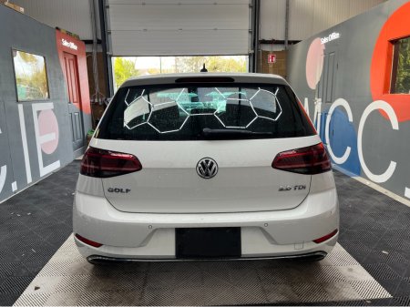 2021 Volkswagen Golf - photo 3