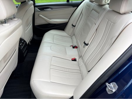 2017 BMW 5 Series - thumbnail 10