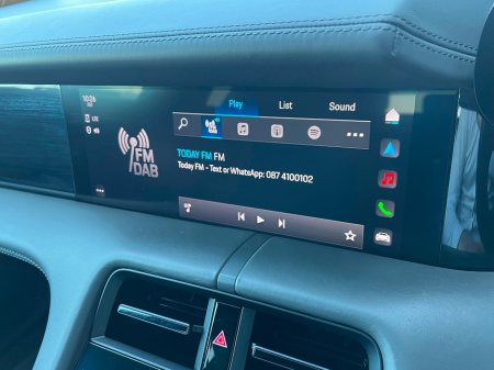 2022 Porsche Taycan 4S Cross Turismo 93kWh €61,995 thumbnail