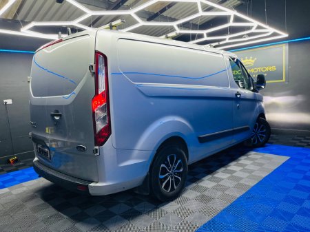 2019 Ford Transit - thumbnail 12