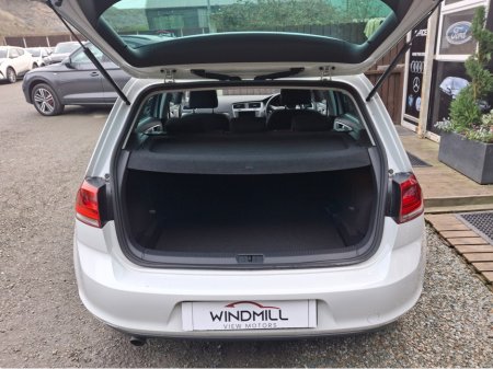 2016 Volkswagen Golf 1.2 AUTO €13,950 thumbnail