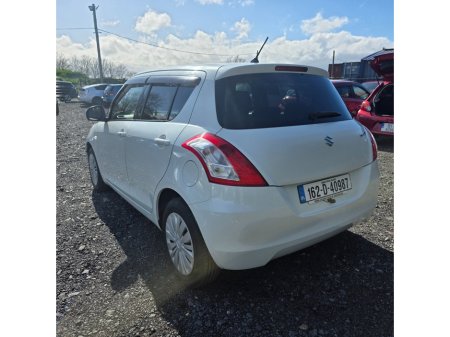 2016 Suzuki Swift - thumbnail 6