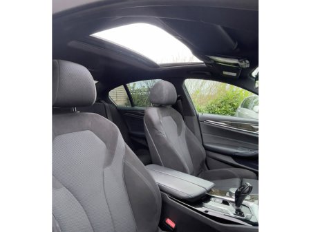 2017 BMW 5 Series - thumbnail 10