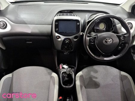 2021 Toyota Aygo - thumbnail 11