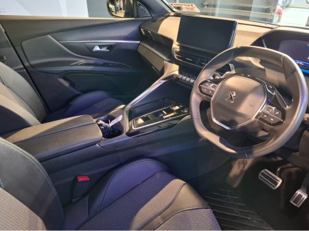 2024 Peugeot 5008 - thumbnail 16