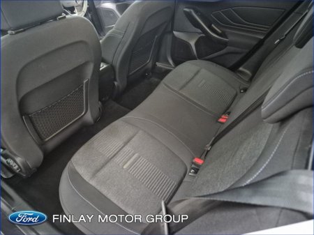 2021 Ford Focus - thumbnail 8