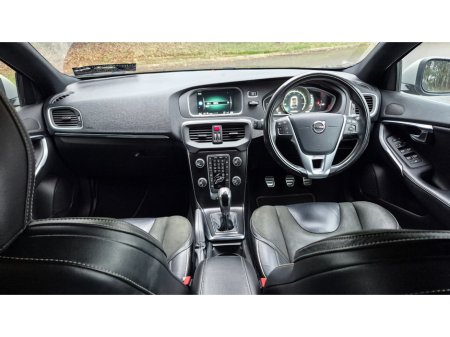 2016 Volvo V40 2.0 D2 R-DESIGN 120BHP 5DR 40 SERIES €8,250 thumbnail